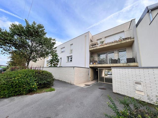 Location Appartement Boulevard de la Paix, Reims