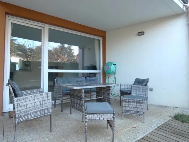 Location Appartement Boulevard de l'Europe, Oullins Pierre Bénite
