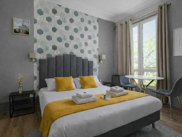 Location Appartement Boulevard de Magenta, Paris