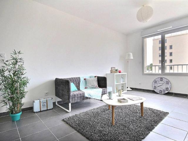 Location Appartement Boulevard de Saint Loup, Marseille
