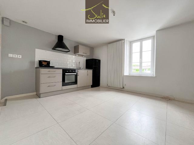 Location Appartement Boulevard de Poitiers, Bressuire