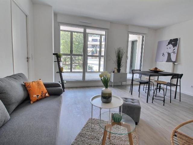 Location Appartement Boulevard de Valmy, Colombes