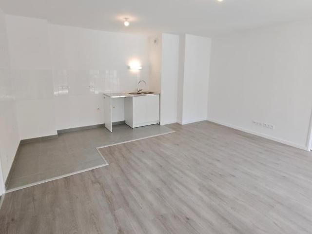 Location Appartement Boulevard de Valmy, Colombes