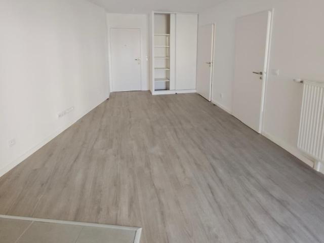 Location Appartement Boulevard de Valmy, Colombes
