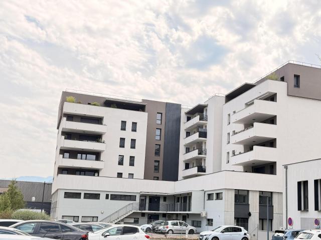 Location Appartement Boulevard Denfert Rochereau, Voiron
