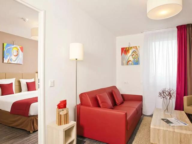 Location Appartement Boulevard des Provinces Françaises, Nanterre