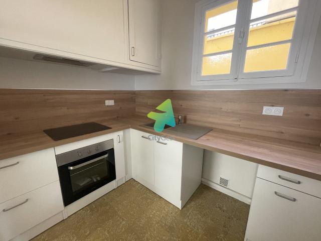 Location Appartement Boulevard du Docteur Joseph Desnoyes, Perpignan