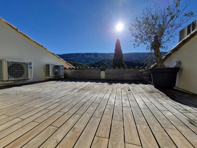 Location Appartement Boulevard du Moraliste, Vauvenargues