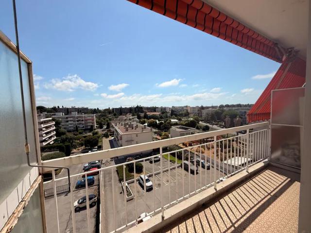 Location Appartement Boulevard du Maréchal Juin, Cagnes sur Mer