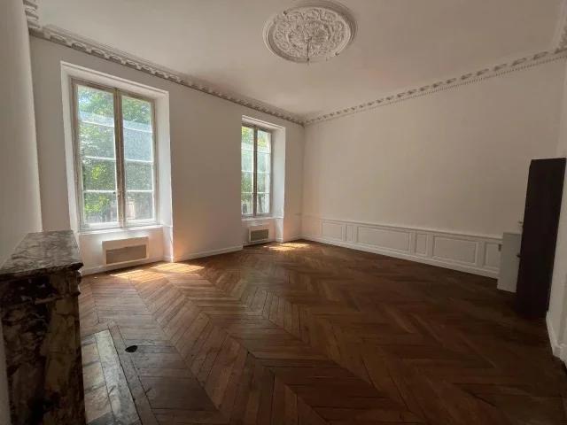 Location Appartement Boulevard du Roi René, Angers