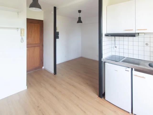 Location Appartement Boulevard du Recteur Jean Sarrailh, Pau