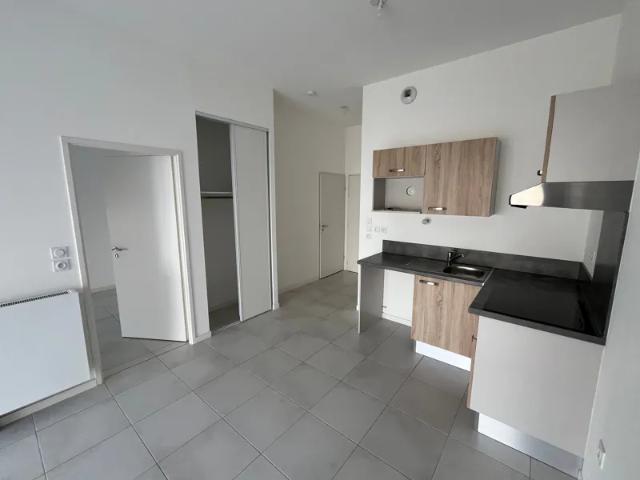 Location Appartement Boulevard Émile Delmas, La Rochelle