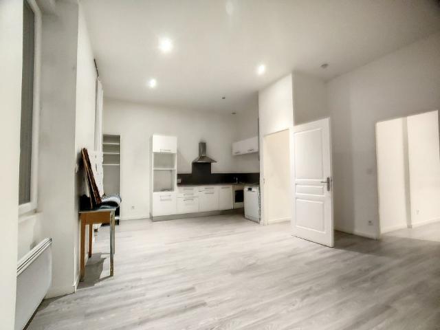 Location Appartement Boulevard Eugène Réguillon, Villeurbanne