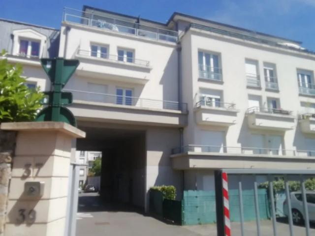 Location Appartement Boulevard Henri Dunant, Corbeil Essonnes