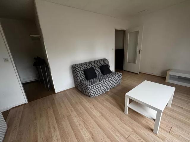 Location Appartement Boulevard Henry Vasnier, Reims