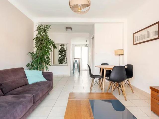 Location Appartement Boulevard Joachim Elie Vézien, Marseille
