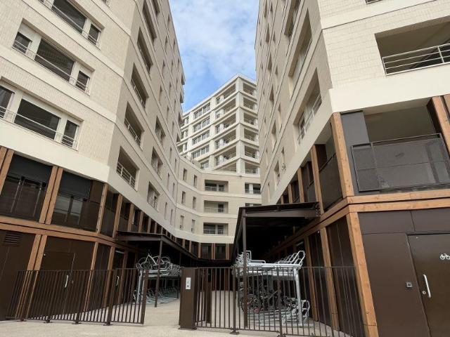 Location Appartement Boulevard Joliot Curie, Bordeaux