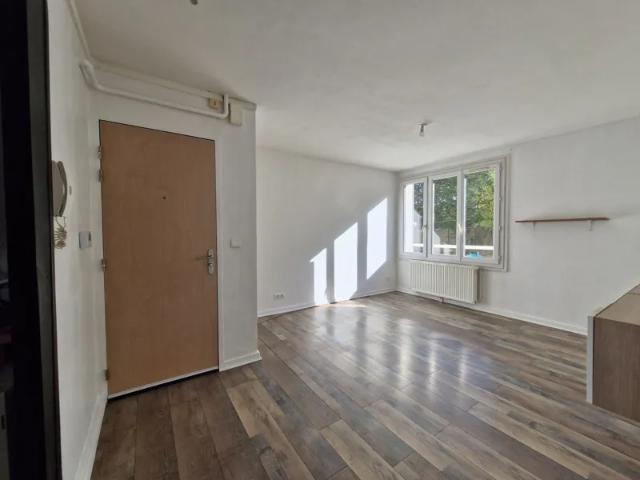 Location Appartement Boulevard Louis Barthou, Reims
