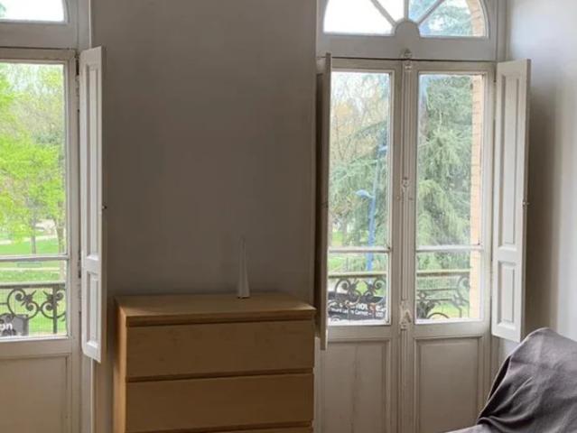 Location Appartement Boulevard Lazare Carnot, Toulouse