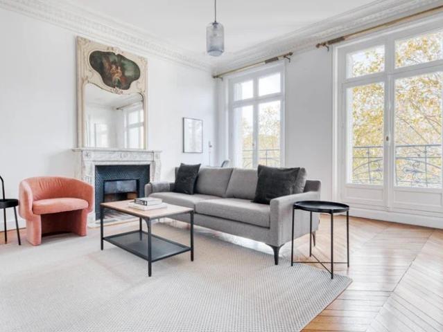 Location Appartement Boulevard Lannes, Paris