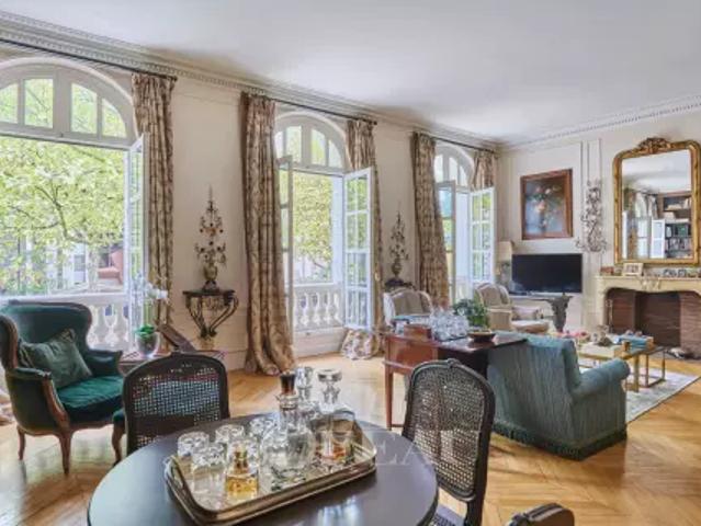 Location Appartement Boulevard Lannes, Paris