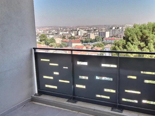 Location Appartement Boulevard Leccia, Marseille