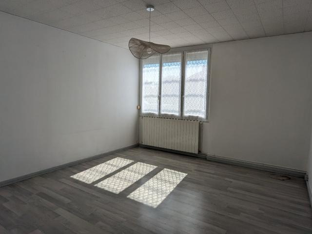 Location Appartement Boulevard Marx Dormoy, Issoudun