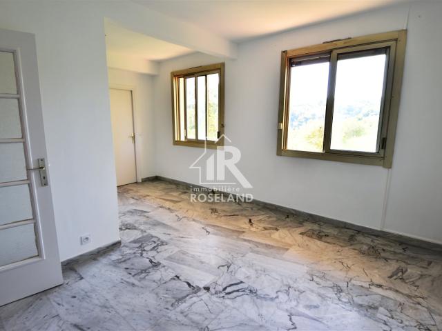Location Appartement Boulevard Napoléon III, Nice