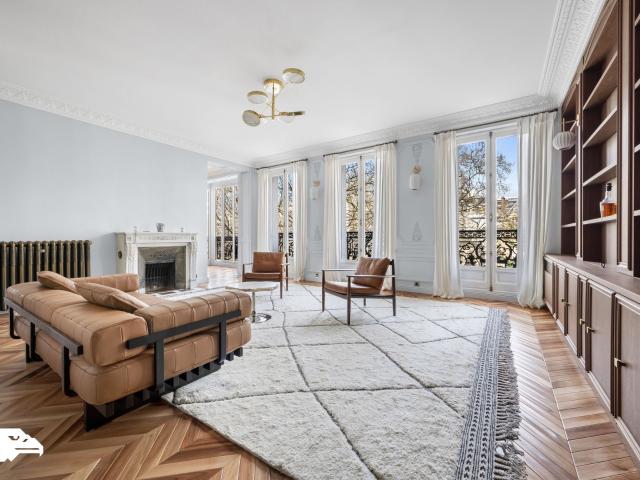 Location Appartement Boulevard Saint Germain, Paris