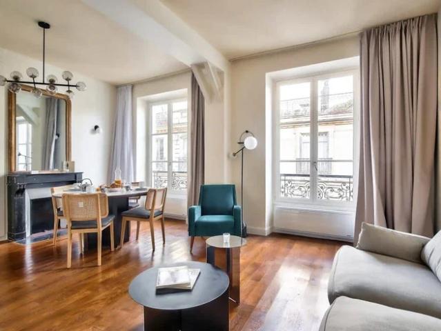 Location Appartement Boulevard Saint Germain, Paris