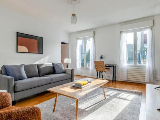 Location Appartement Boulevard Saint Michel, Paris