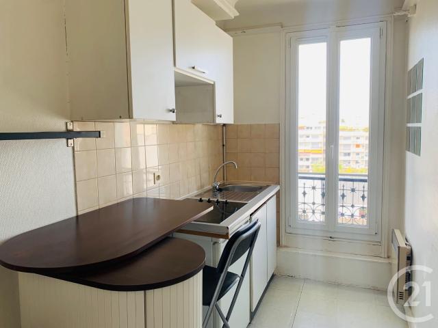 Location Appartement Boulevard Poniatowski, Paris