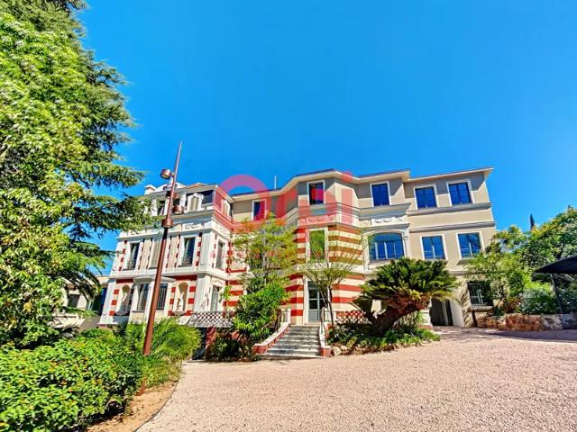 Location Appartement Boulevard Pierre Coulet, Saint Raphaël