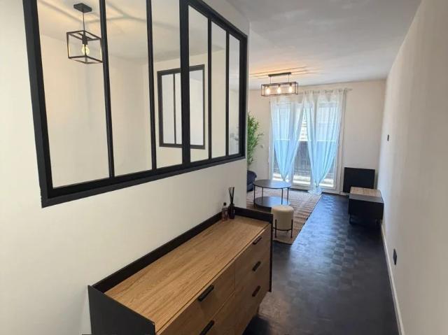 Location Appartement Boulevard Raymond Poincaré, Antibes