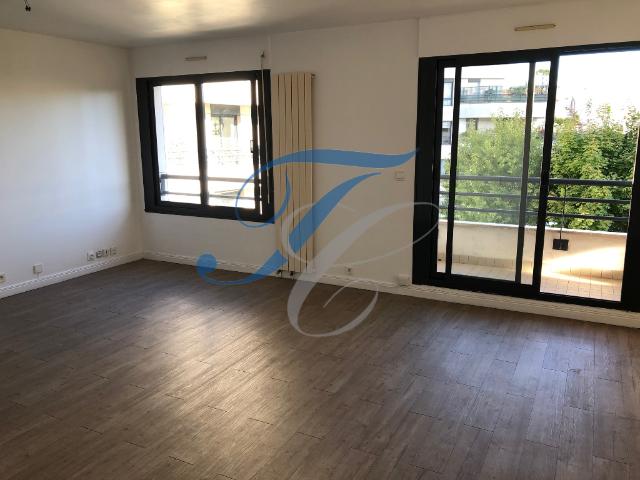 Location Appartement Boulogne Billancourt Studio avec balcon