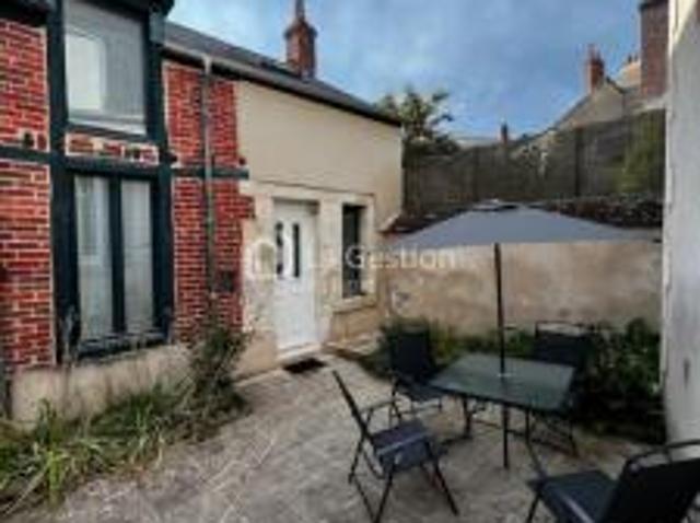location appartement bourges 2 pièces 28 m2 cher 18000 540 € / mois