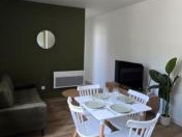 location appartement blaye 2 pièces 36 m2 gironde 33390 675 € / mois