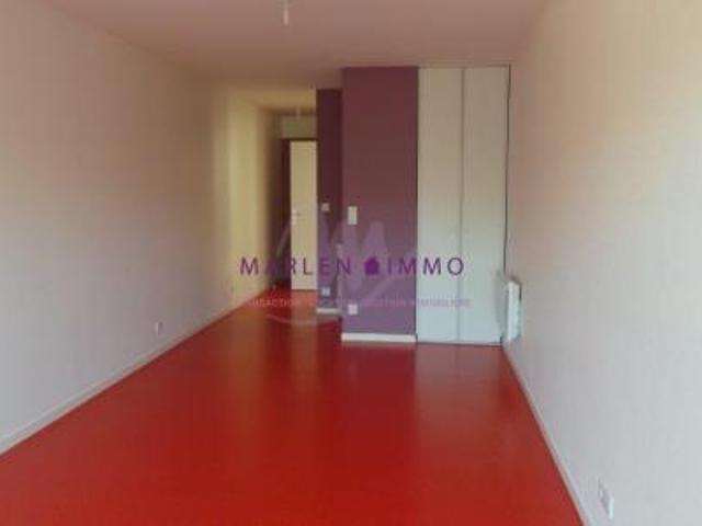 location appartement branne 1 pièce 28 m2 gironde 33420 460 € / mois