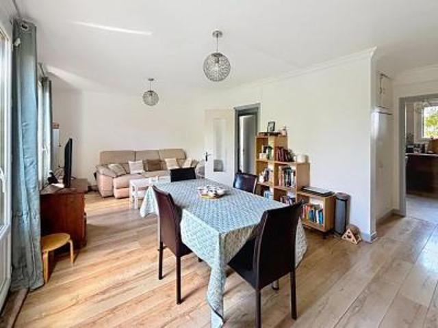 location appartement brie comte robert 4 pièces 74 m2 seine et marne 77170 1300 € / mois