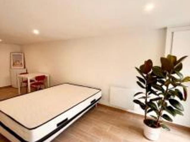 location appartement caen 1 pièce 18 m2 calvados 14000 650 € / mois