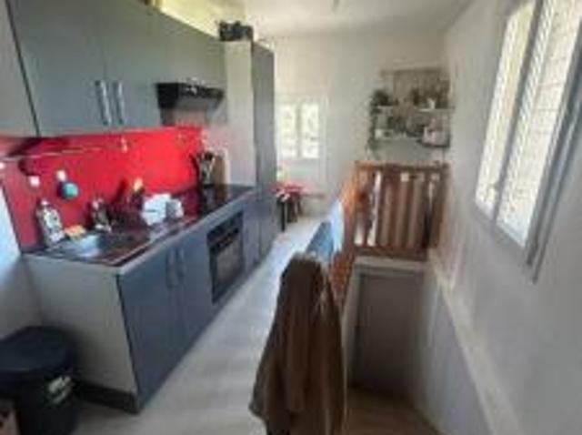 location appartement caen 1 pièce 98 m2 calvados 14000 1190 € / mois