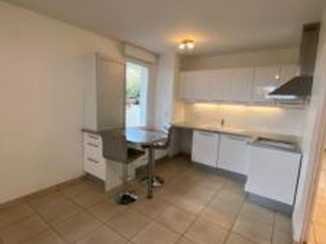 location appartement caluire et cuire 3 pièces 63 m2 rhone 69300 1160 € / mois