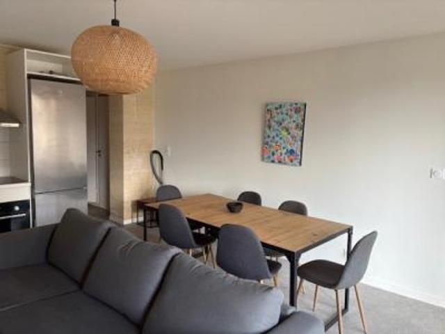 location appartement caluire et cuire 4 pièces 68 m2 rhone 69300 1360 € / mois