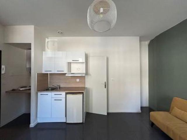 location appartement centre ville 1 pièce 20 m2 nord 59200 520 €