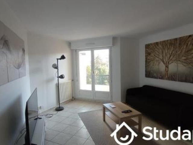 location appartement cergy 1 pièce 11 m2 val d'oise 95000 560 € / mois