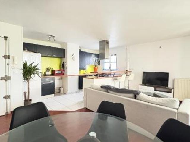 location appartement cergy 2 pièces 54 m2 val d'oise 95000 970 € / mois