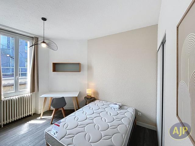 Location appartement Cholet: 420 € AJP Immobilier Cholet