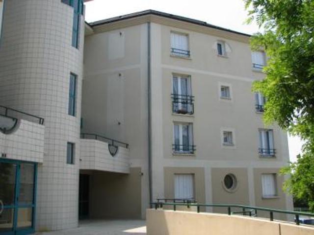 location appartement chateau gontier 3 pièces 65 m2 mayenne 53200 582 € / mois