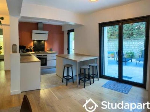 location appartement chatou 1 pièce 25 m2 yvelines 78400 750 € / mois