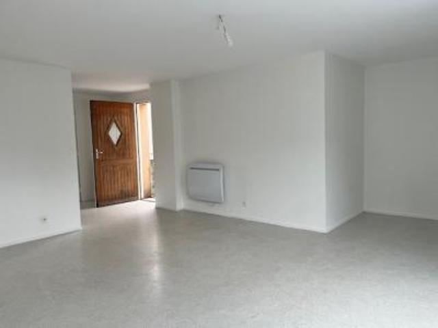 location appartement chatre 3 pièces 65 m2 indre 36400 465 € / mois